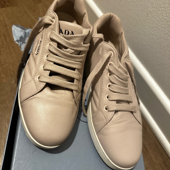 Prada Calzature donna, like new worn once in size 38 - Picture 5 of 5